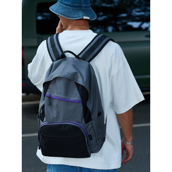 Front pocket backpack E059