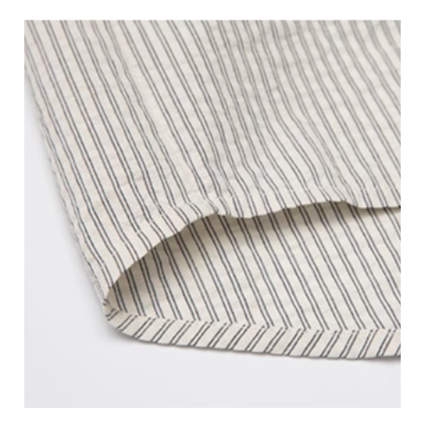 Line design shirt E1044