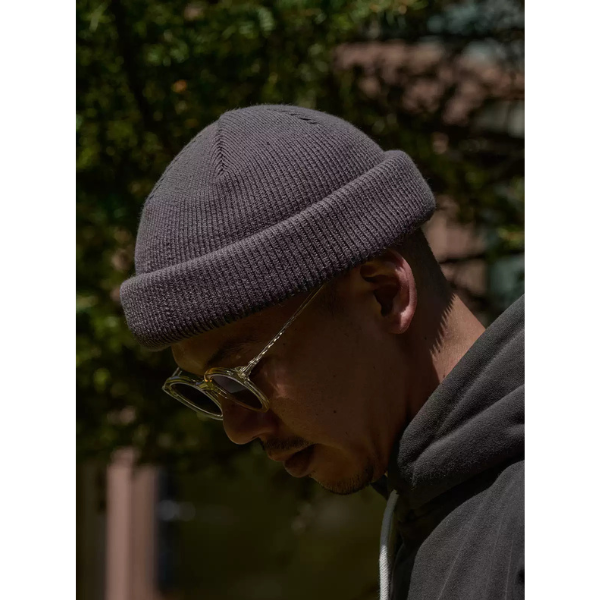 Plain color hat E044