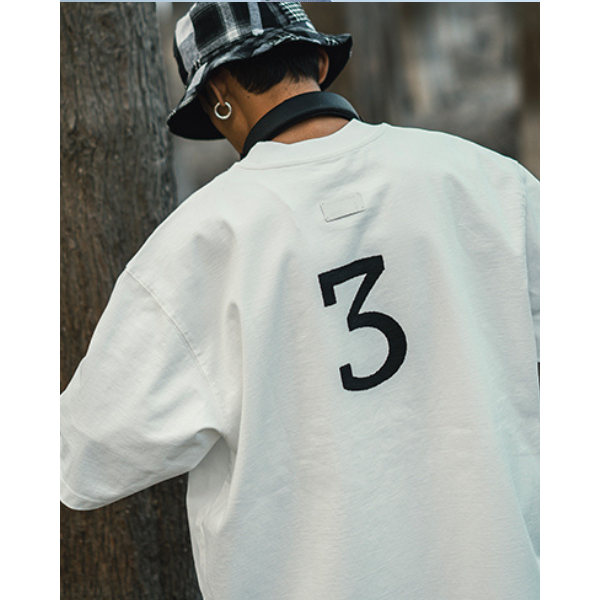 Front logo design Tee E1040