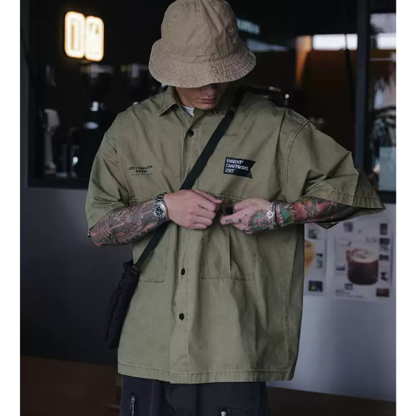 Front pocket design shirt E055