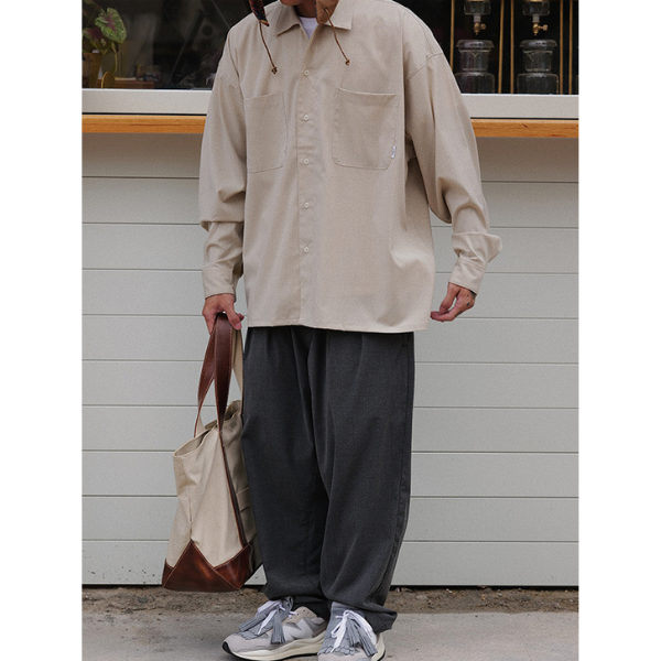 Wide silhouette pants E1017