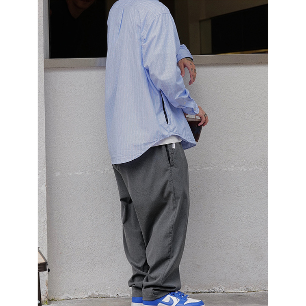 Wide silhouette pants E1017