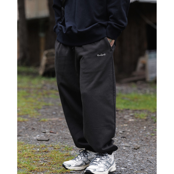 Front pocket design sweat pants E045