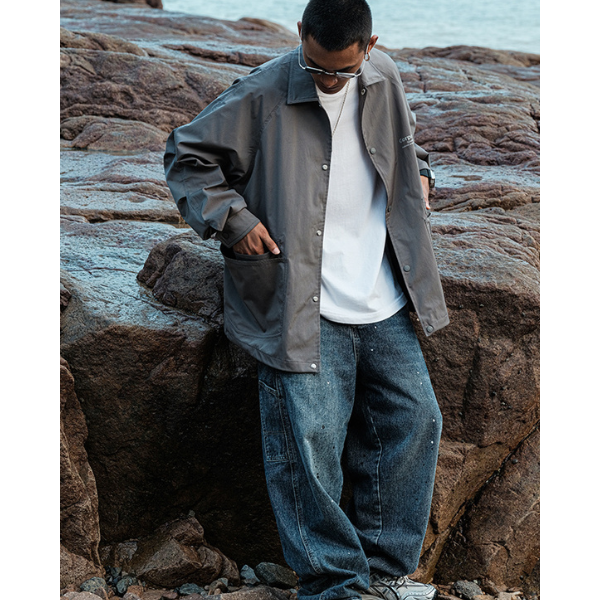 Front logo design jacket E1026