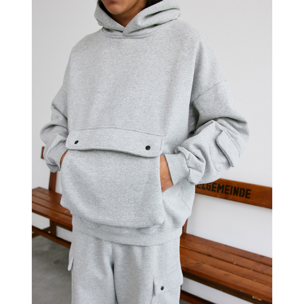 Front pocket design E1007