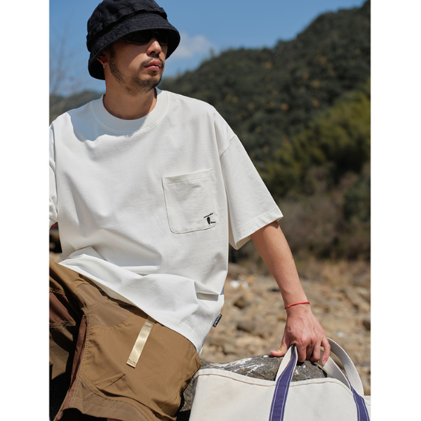 Front pocket design Tee E1051