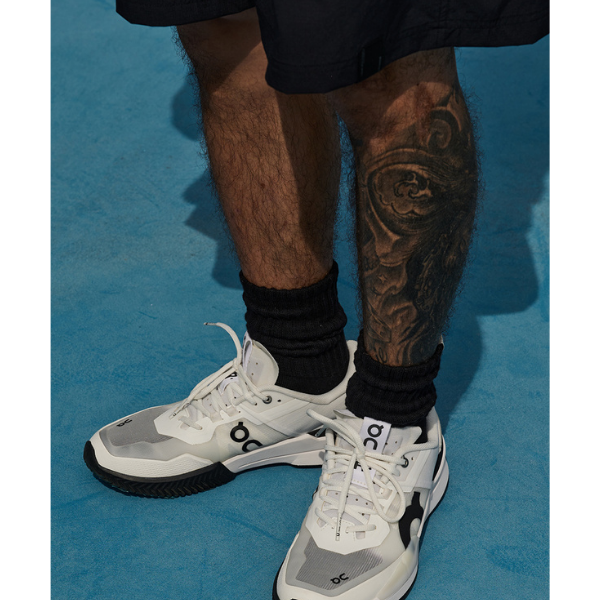 Side logo design socks E066