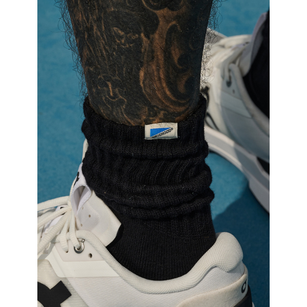 Side logo design socks E066