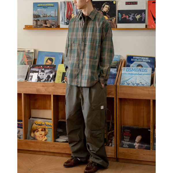 Front button design shirt E1049