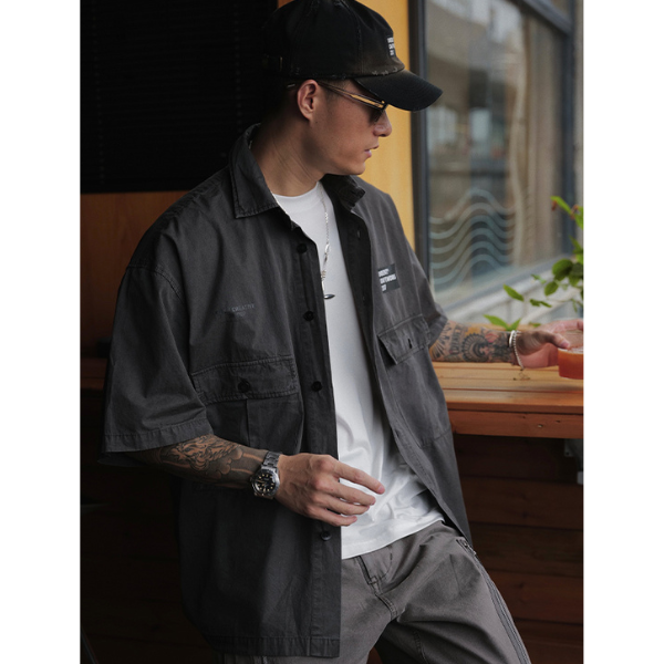 Front pocket design shirt E055