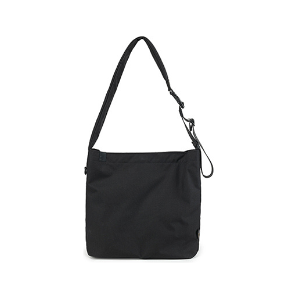 Front logo messenger bag E060