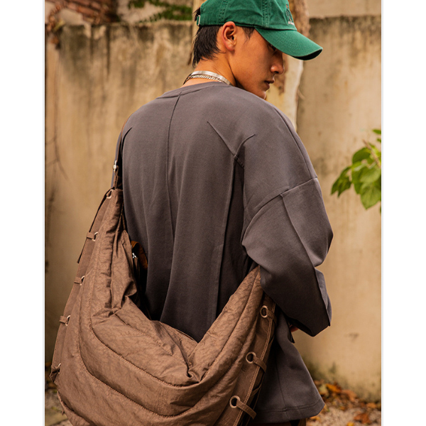 Front pocket design L/C Tee E1009