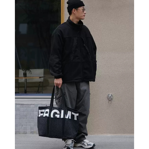 Front pocket design jacket E1015