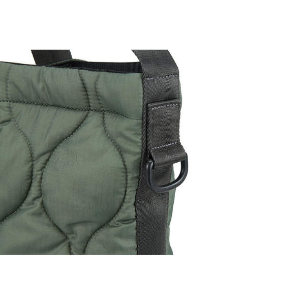 Front pocket messenger bag E057