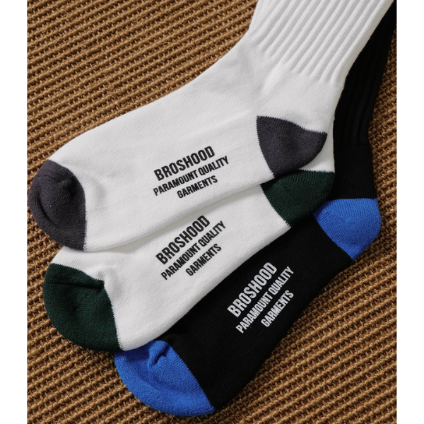 Side logo design socks E066