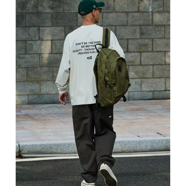 Front pocket backpack E058