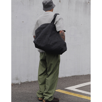 Wide silhouette pants E050