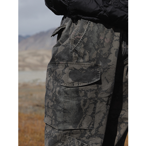 Camouflage design pants E1016