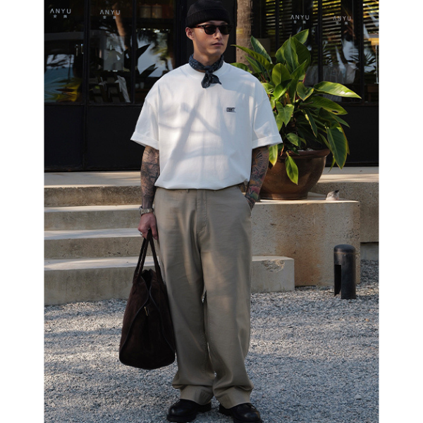Wide silhouette pants E050