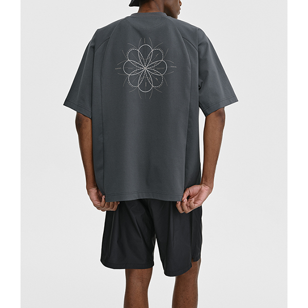 Back print design Tee E069