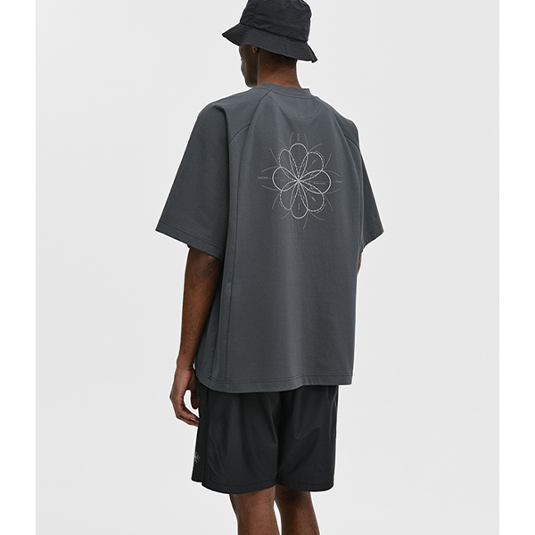 Back print design Tee E069