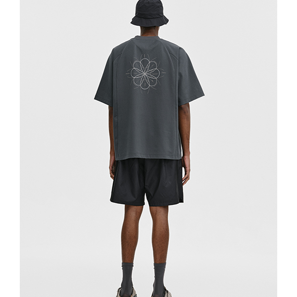 Back print design Tee E069