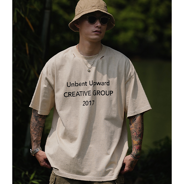 Front letter design Tee E070