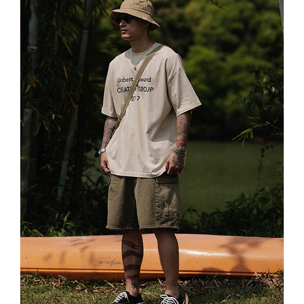 Front letter design Tee E070