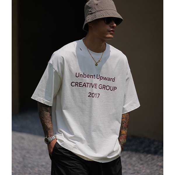 Front letter design Tee E070