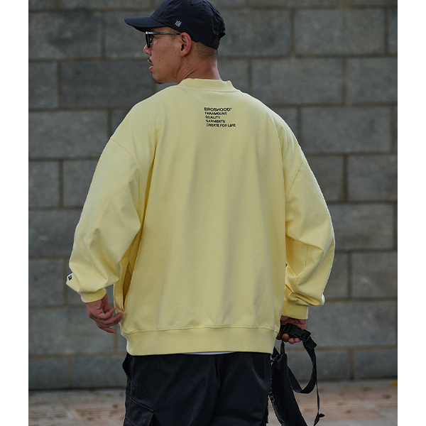 Front logo design sweat E3010