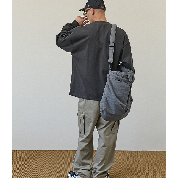 Front pocket design L/C Tee E3012