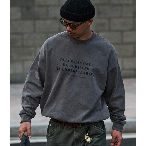 Front letter design L/C Tee E3013