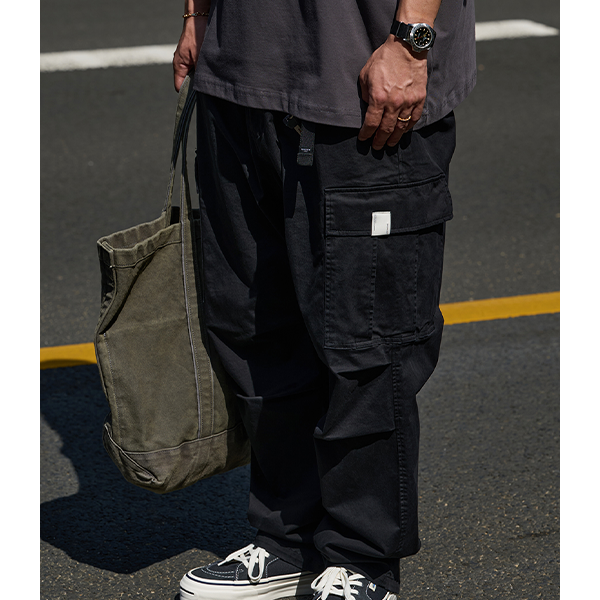 Side pocket design pants E3015