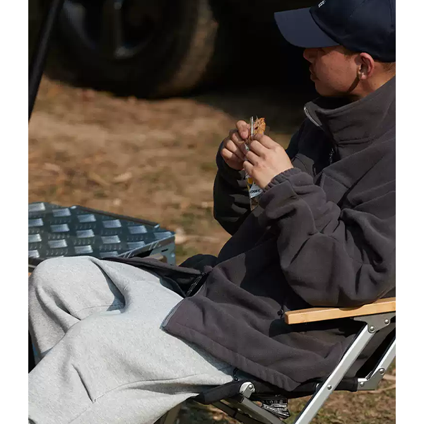 Front pocket design jacket E3018