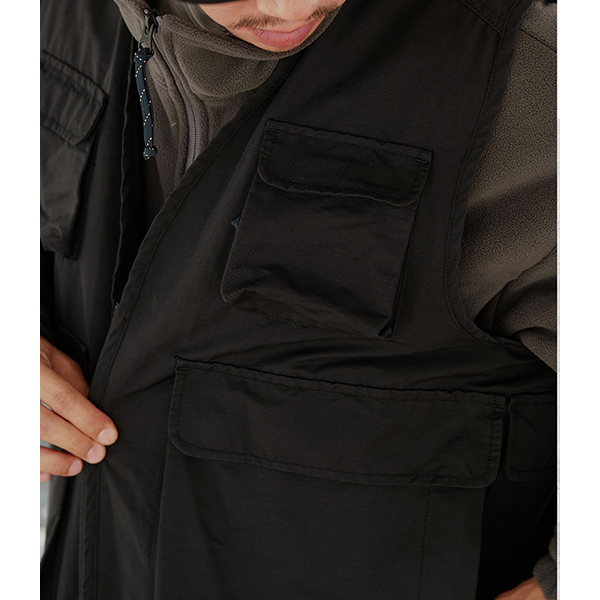 Front pocket design jacket E3020