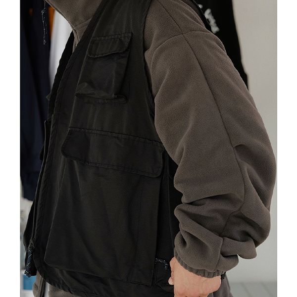 Front pocket design jacket E3020