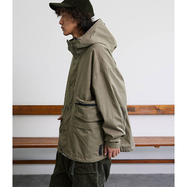 Front pocket design jacket E3022