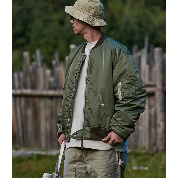 Front pocket design jacket E3027