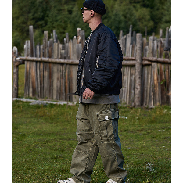 Front pocket design jacket E3027