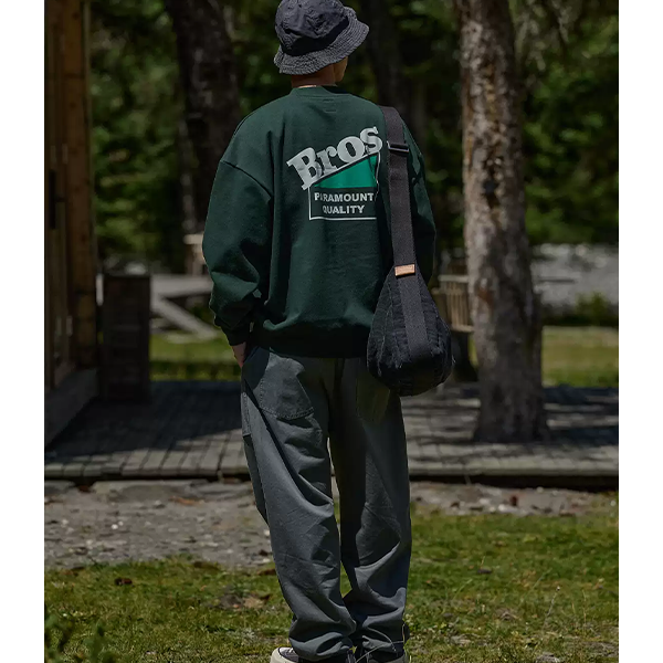 Back logo design sweat E3030