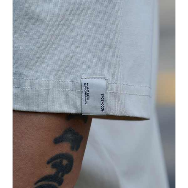 Front pocket design Tee E3056