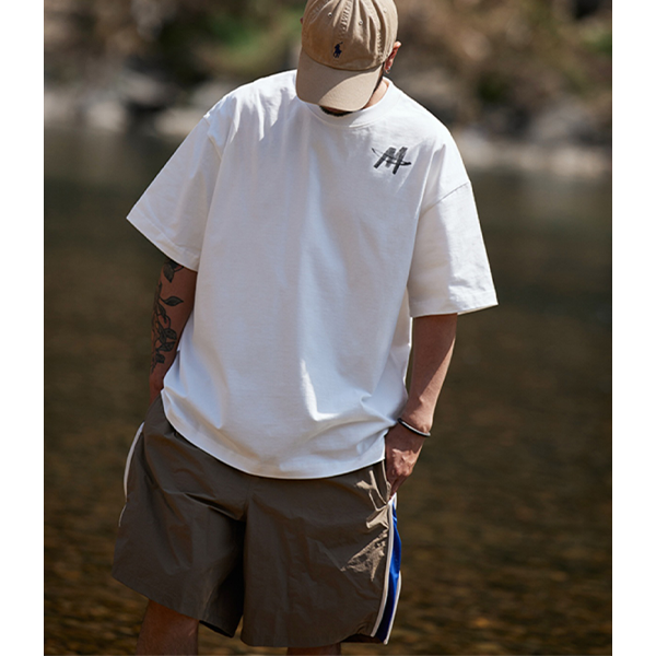 Front logo design Tee E3072