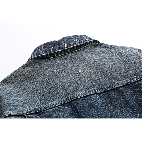 Front pocket design denim jacket E3077