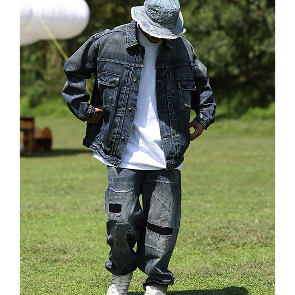 Front pocket design denim jacket E3077