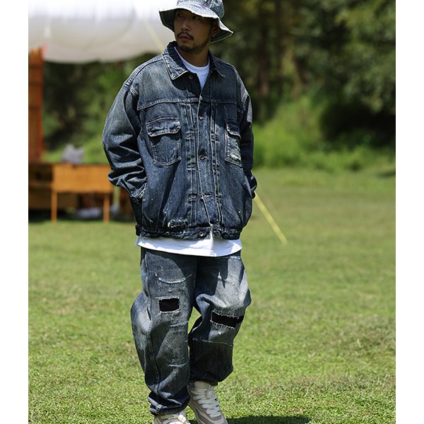 Front pocket design denim jacket E3077